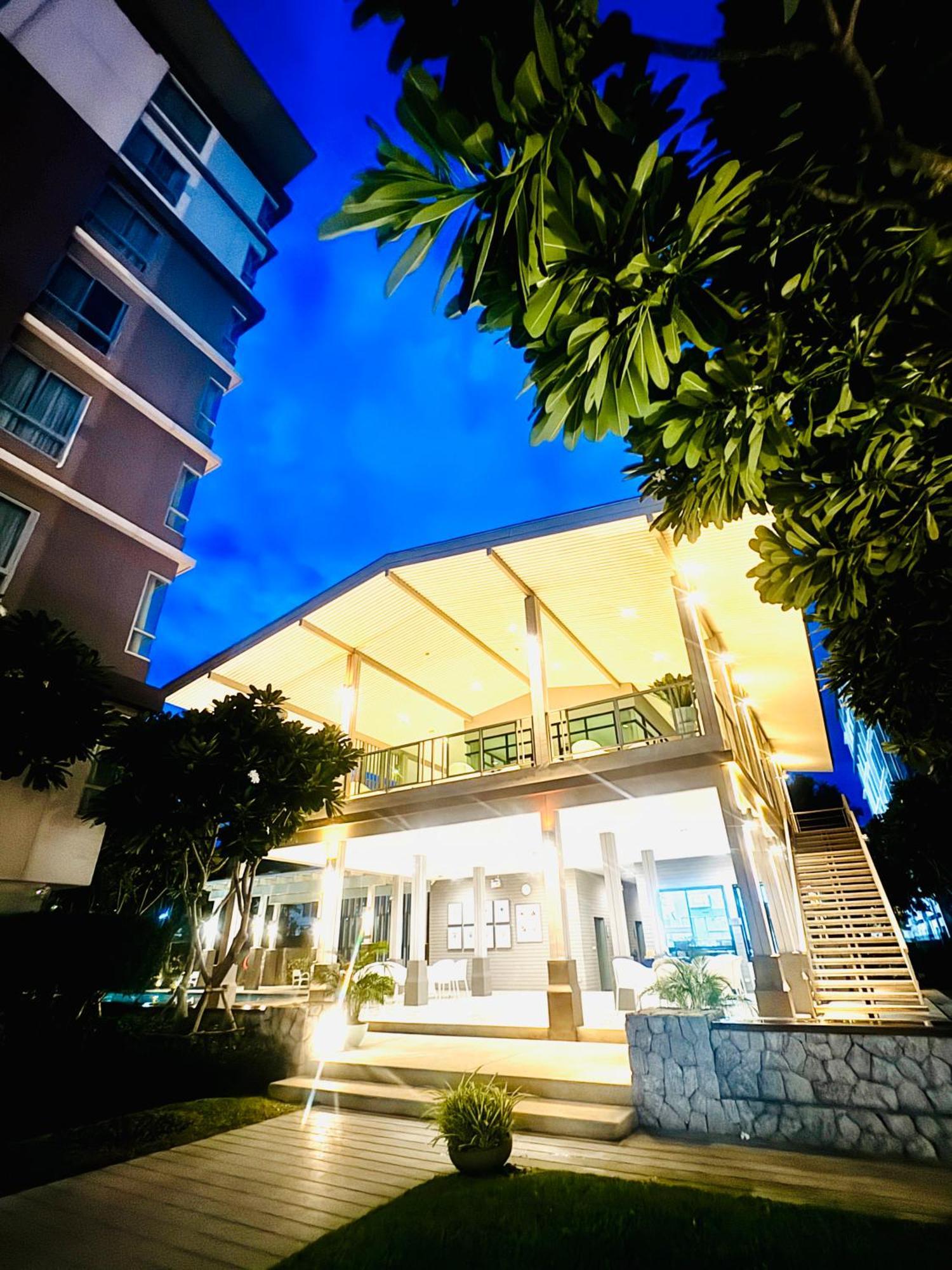 Sea&Mountain View,5 Mins Walk To Famous Beach With King Size Bed 华欣 外观 照片